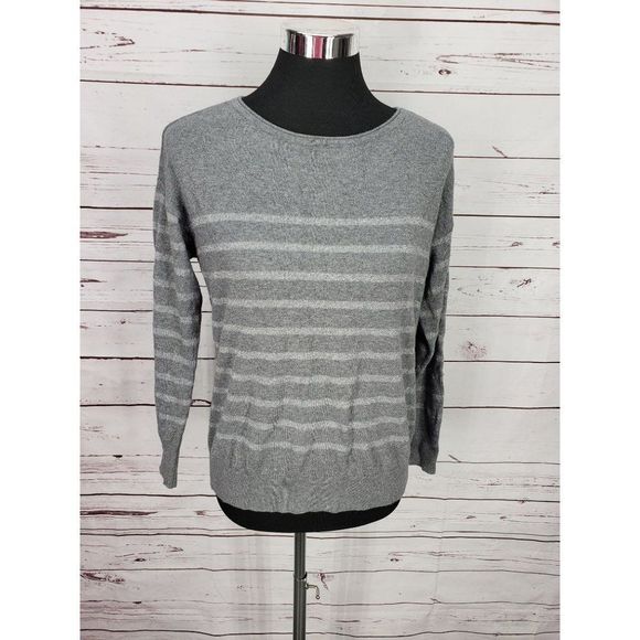 Chico's Gray Metallic Striped Size Small Pullover‎ Sweater - Picture 9 of 9